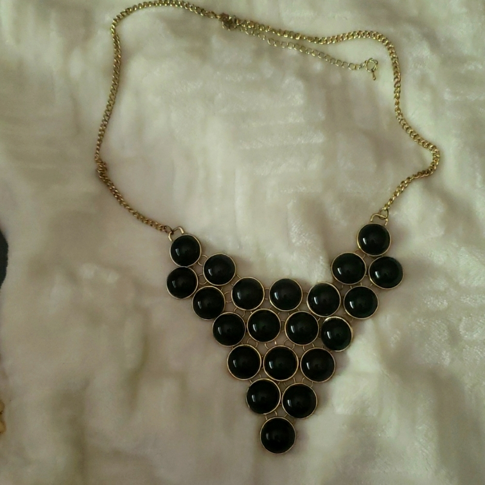 Costume chunky statement necklace 18"-25" adjust